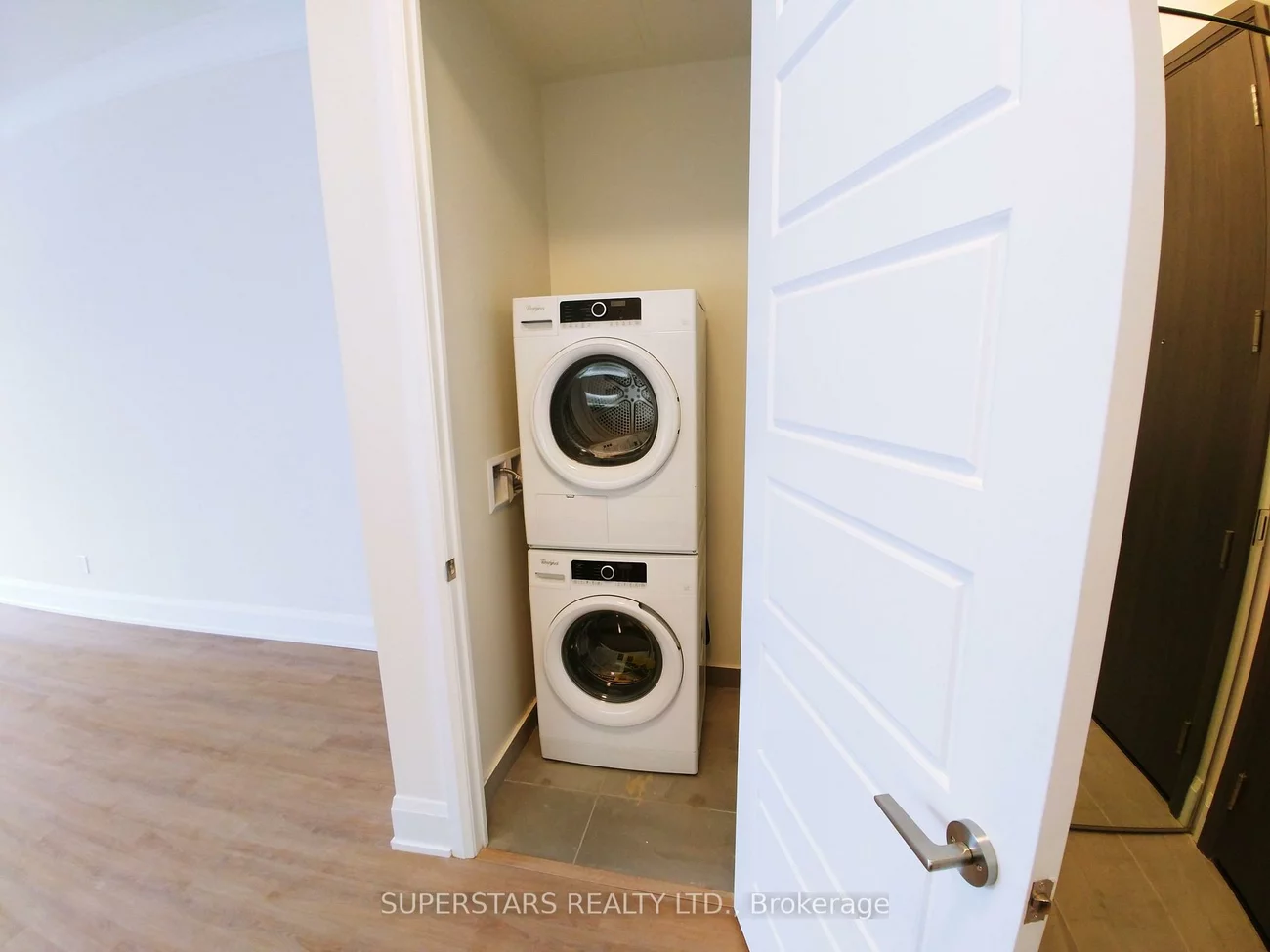 15, Water Walk, Unionville, Markham