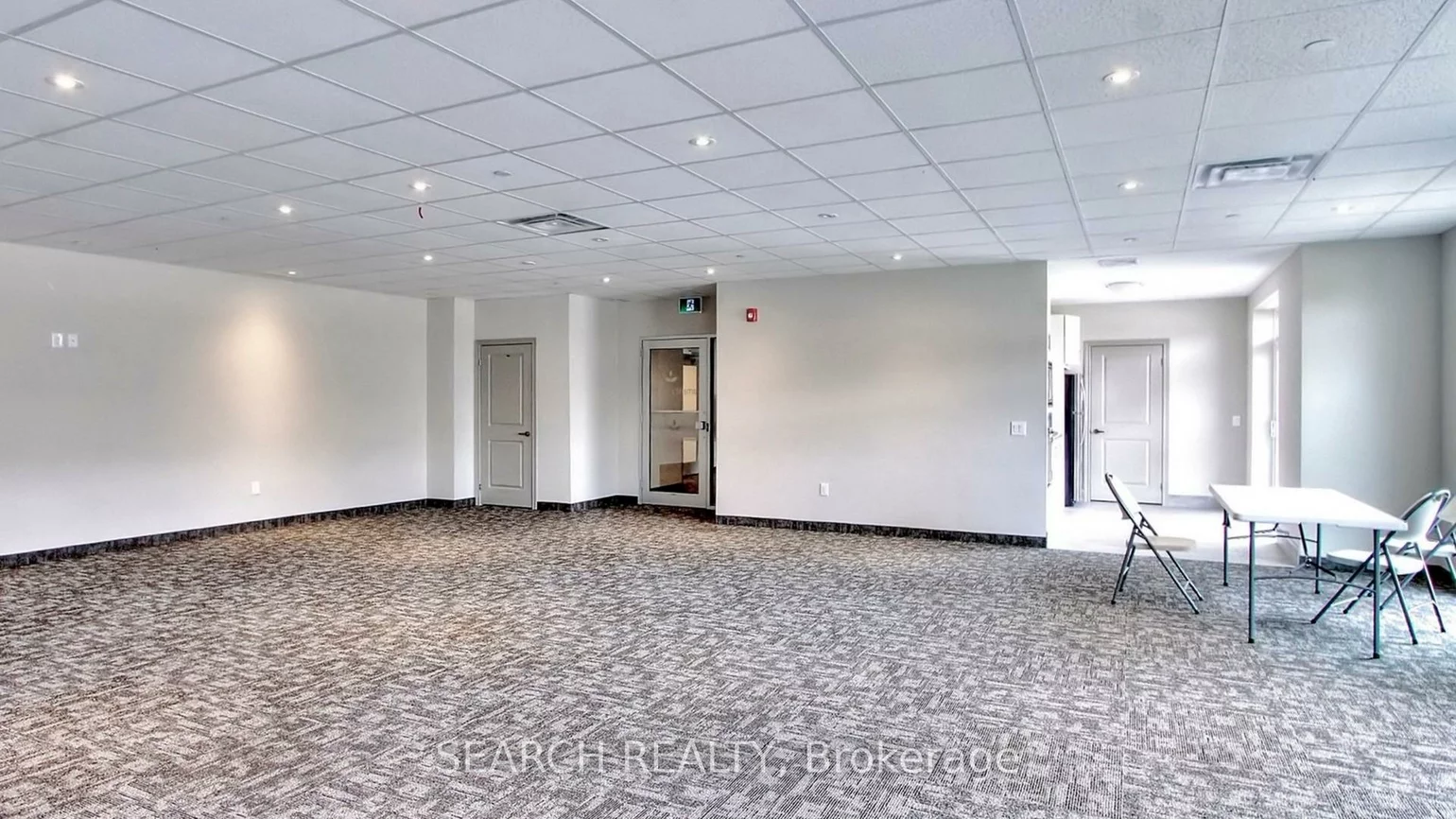 7325, Markham, Cedarwood, Markham