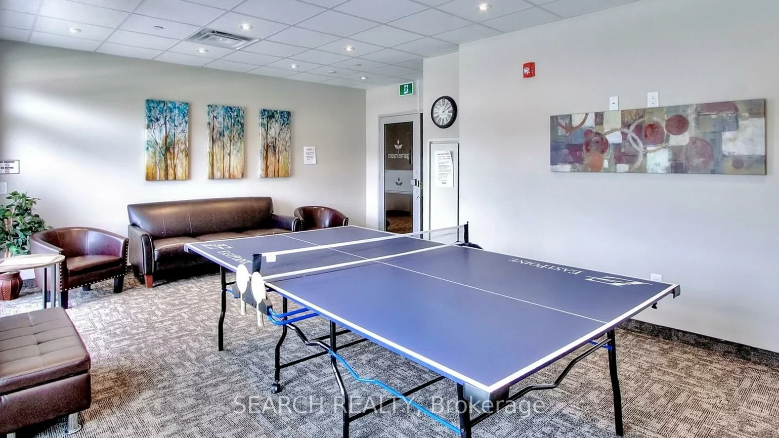 7325, Markham, Cedarwood, Markham