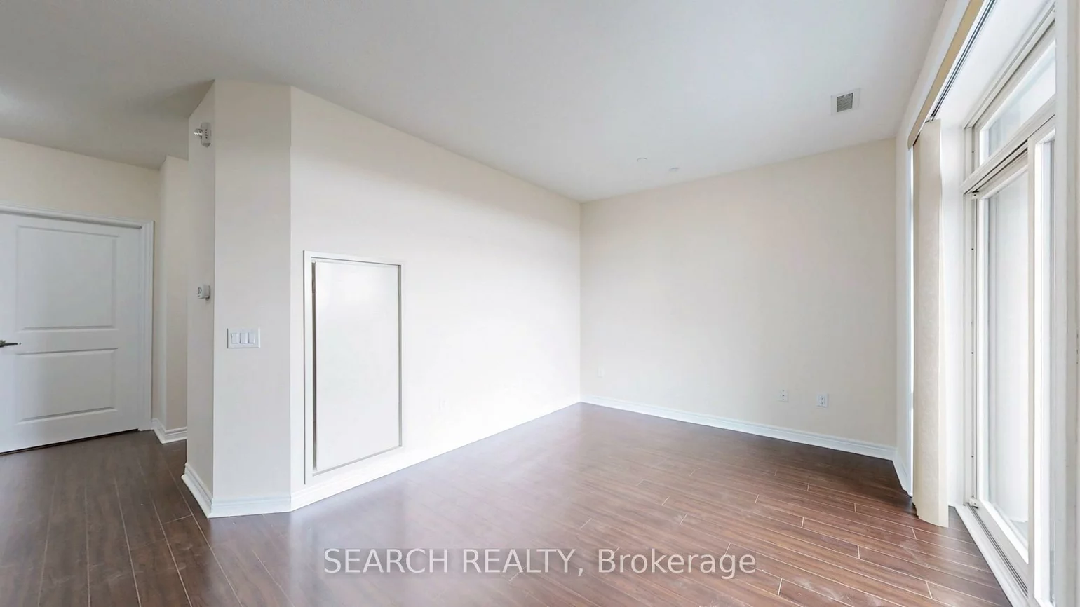 7325, Markham, Cedarwood, Markham