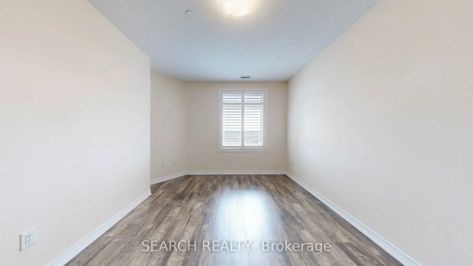 7325, Markham, Cedarwood, Markham