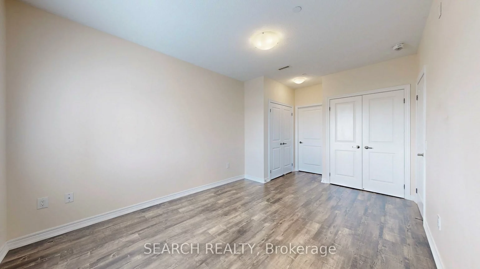 7325, Markham, Cedarwood, Markham