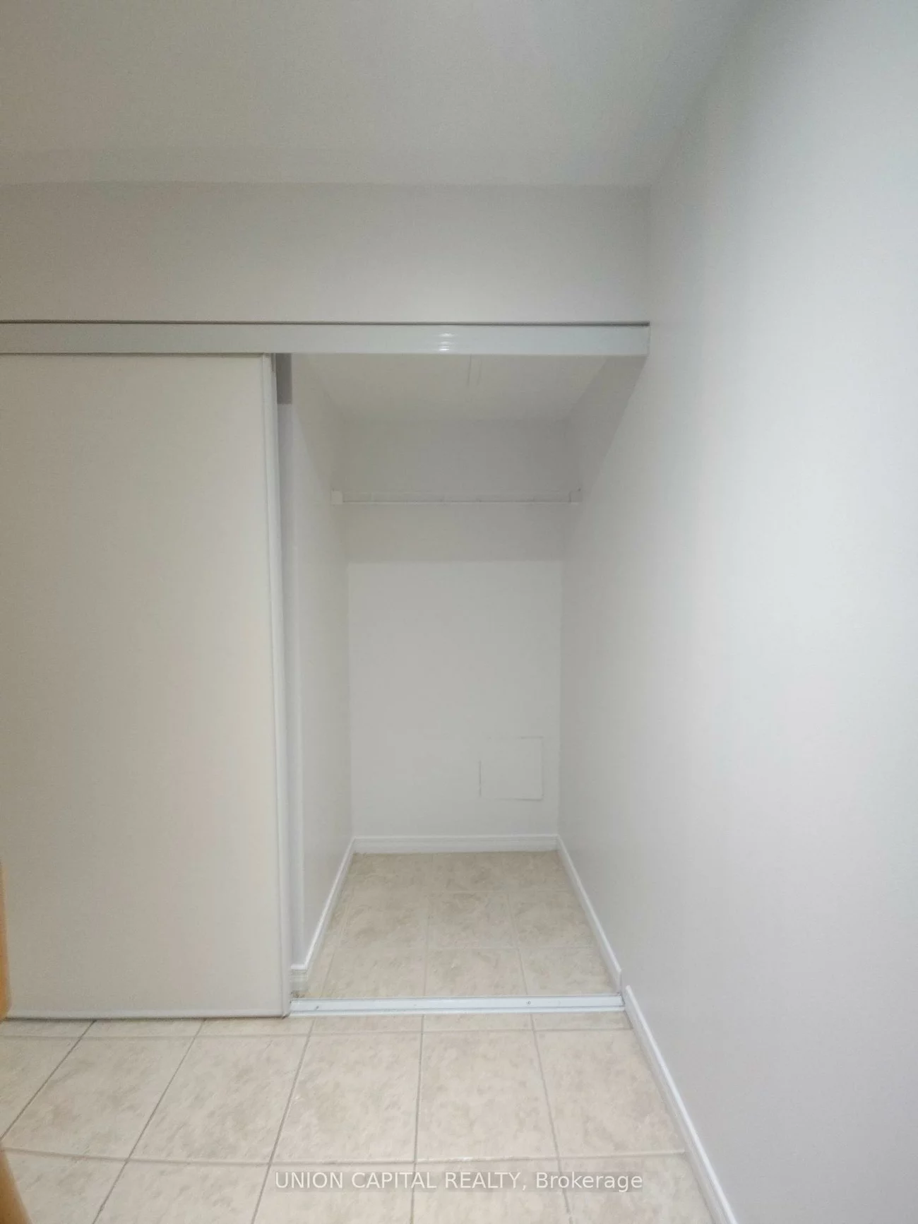 105, Sunrise, Milliken Mills East, Markham