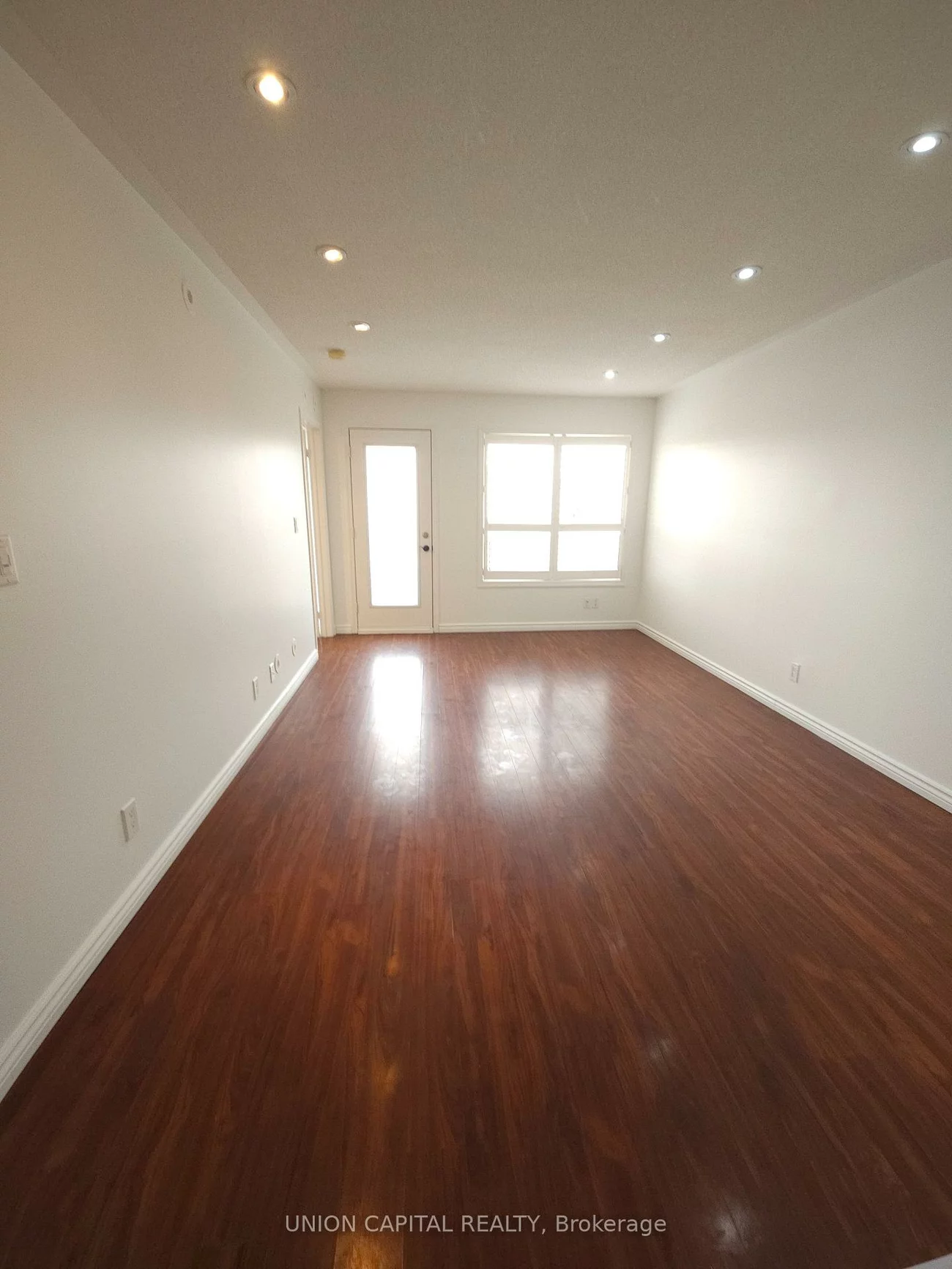 105, Sunrise, Milliken Mills East, Markham