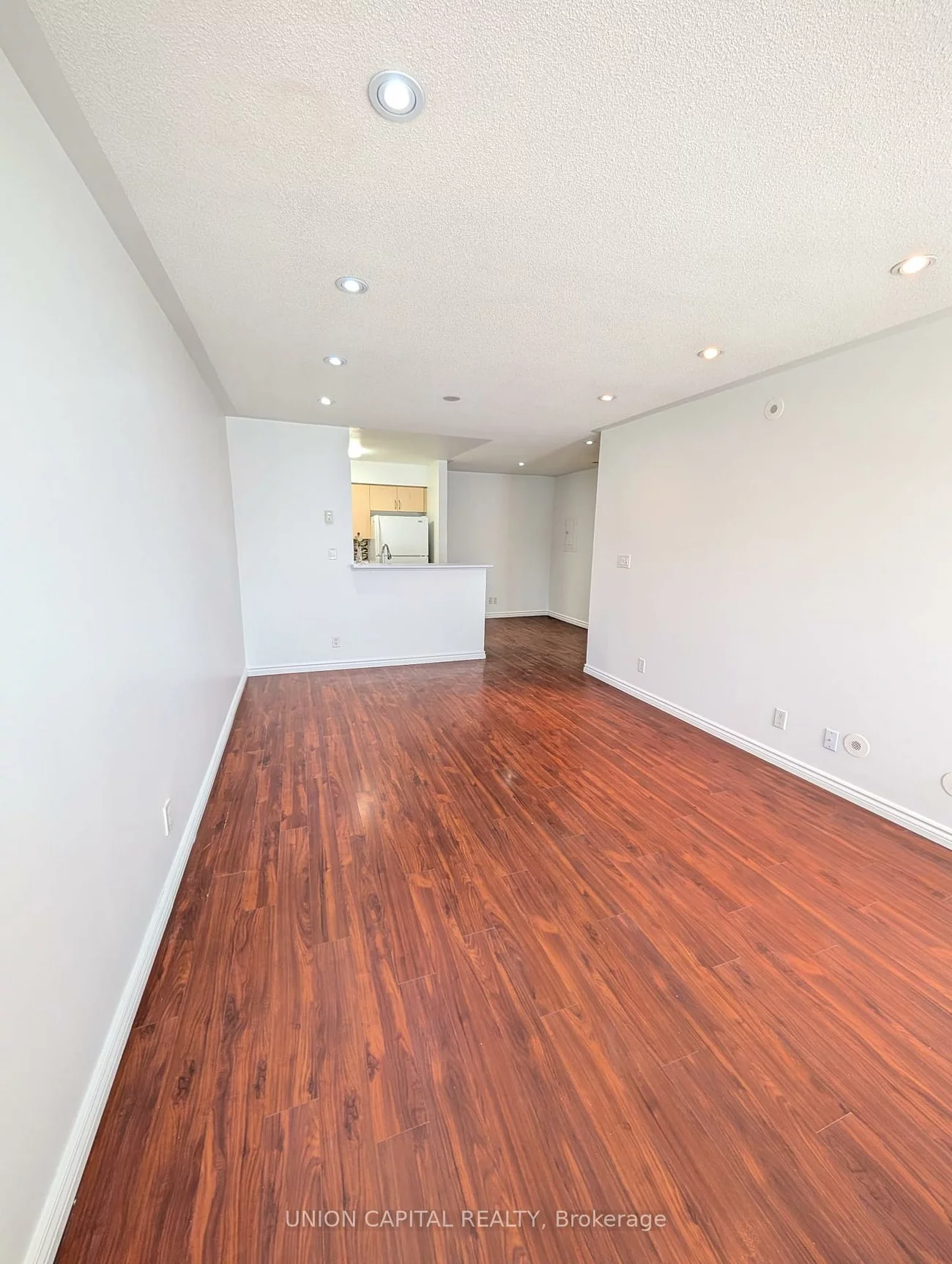 105, Sunrise, Milliken Mills East, Markham