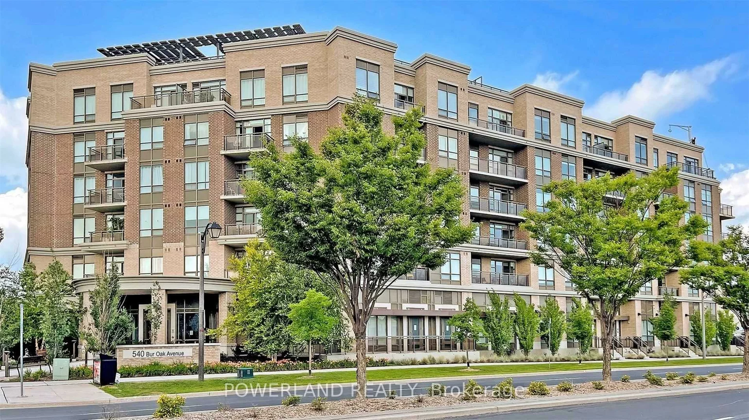 540, Bur Oak, Berczy, Markham