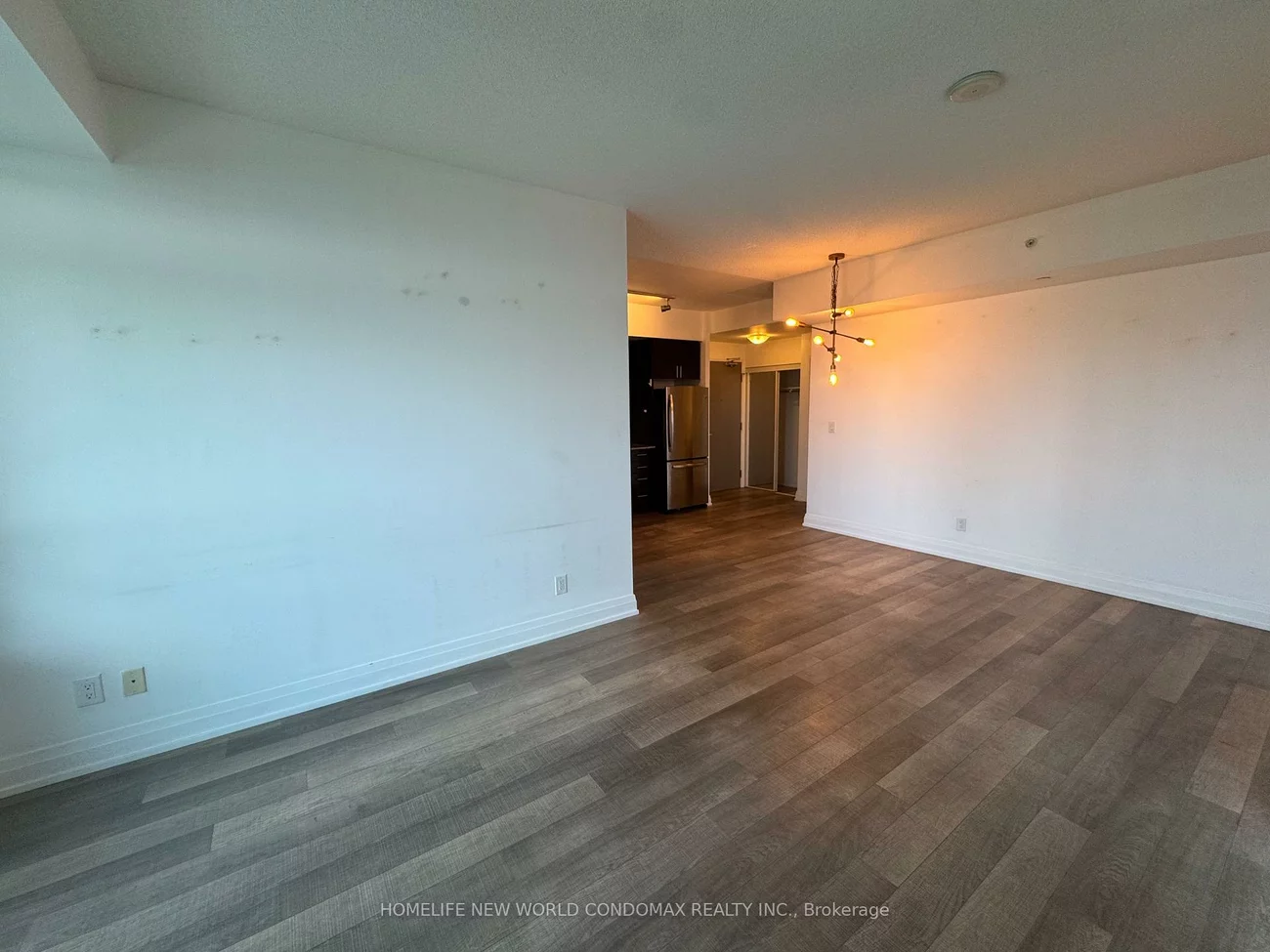 7165, Yonge, Grandview, Markham