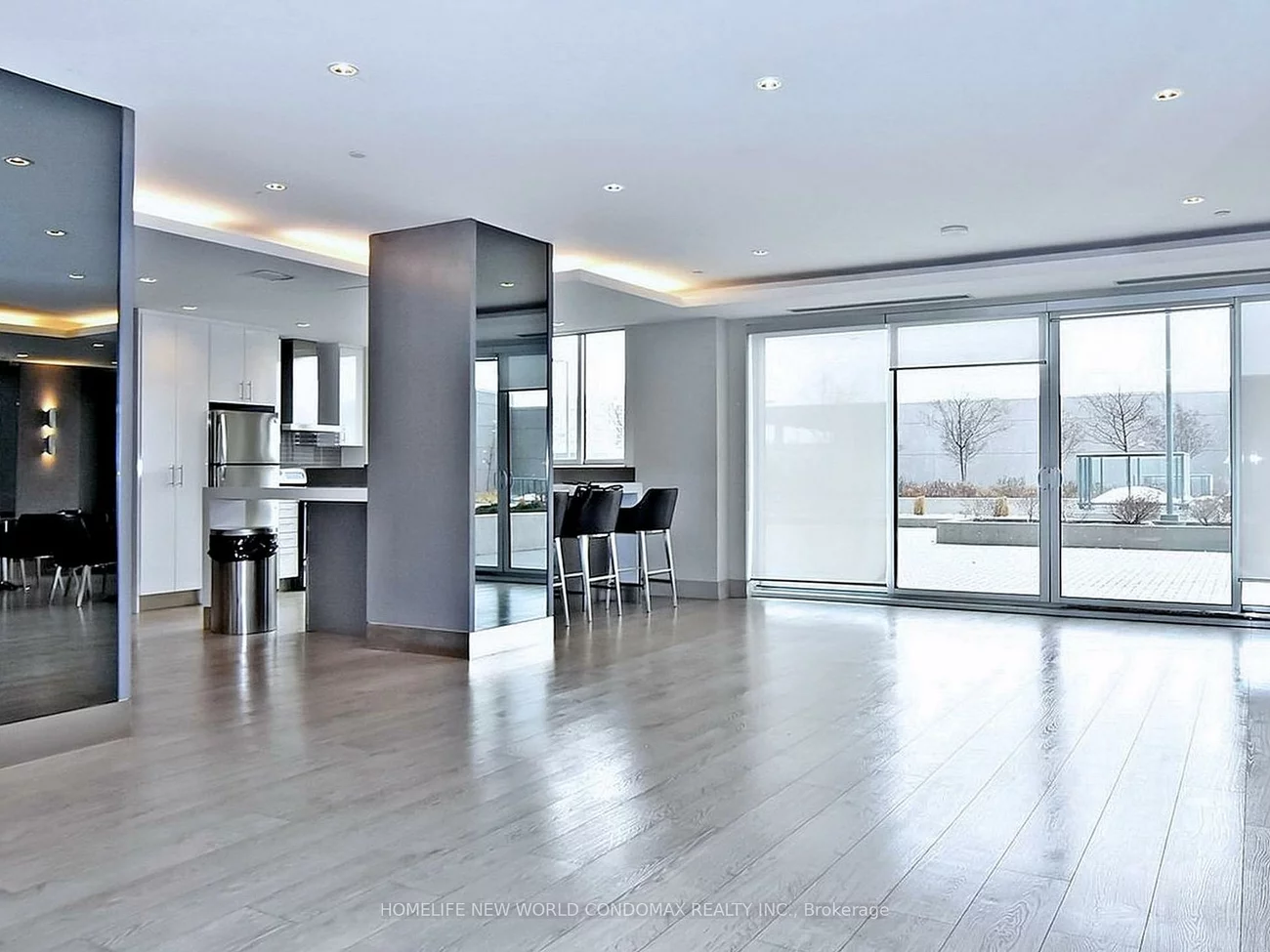 7165, Yonge, Grandview, Markham