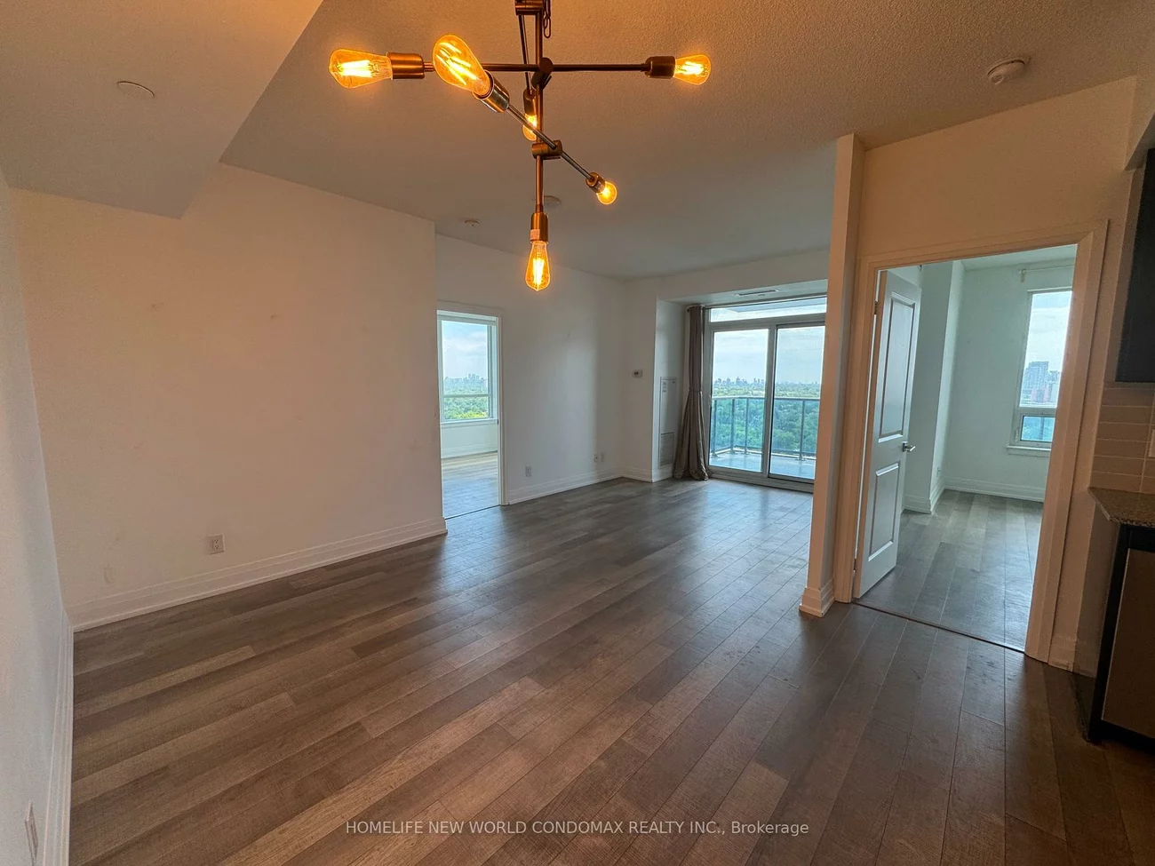 7165, Yonge, Grandview, Markham