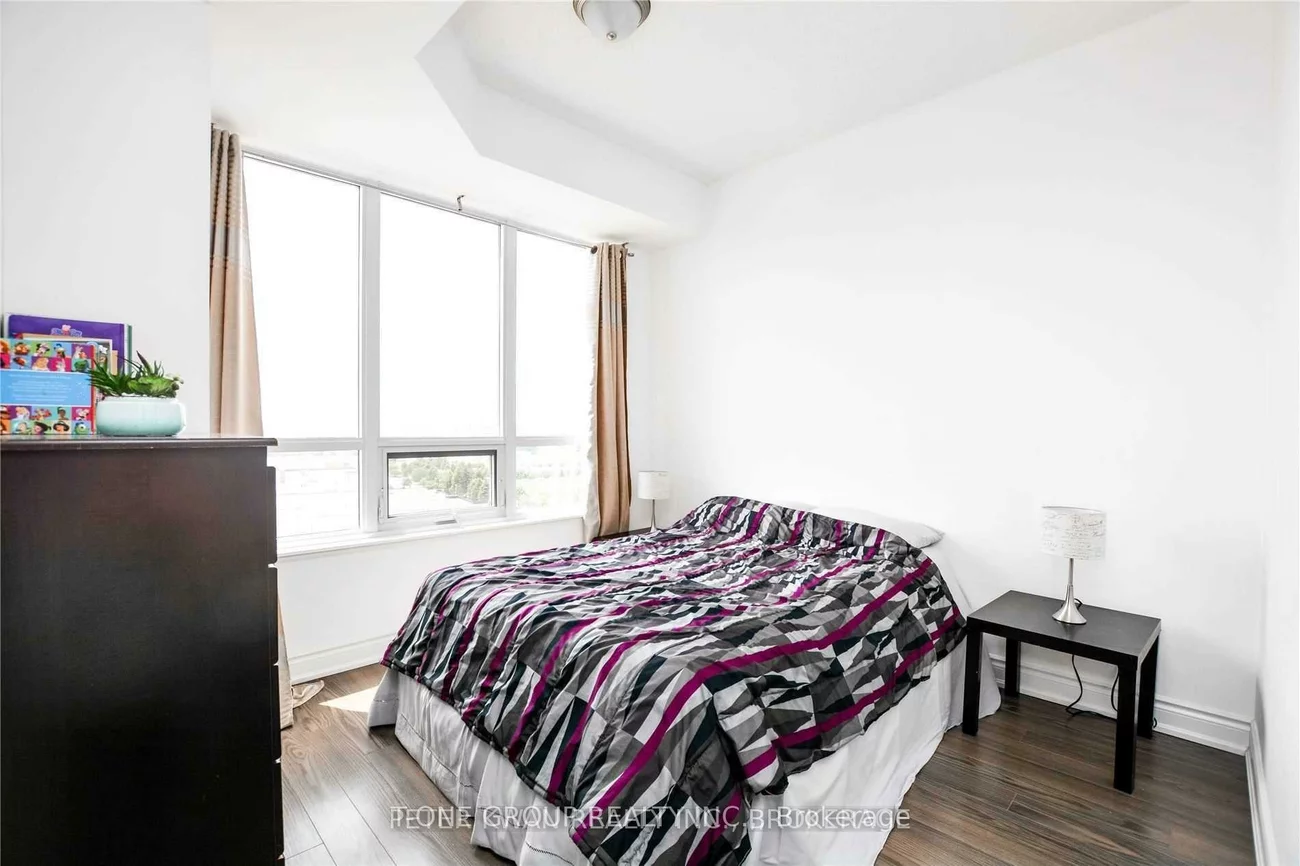 99, South Town Centre, Unionville, Markham