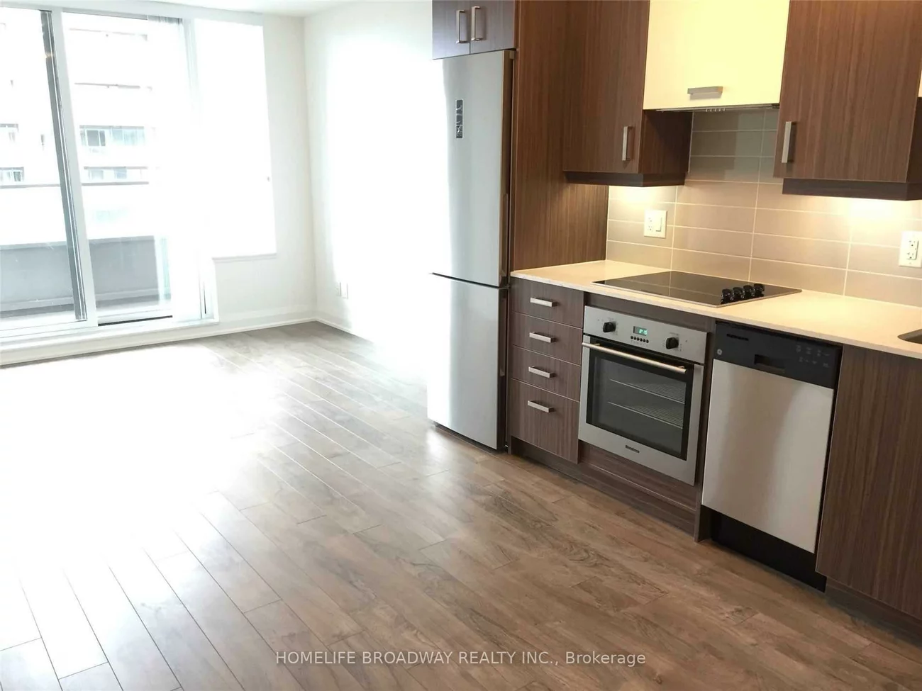 18, Uptown, Unionville, Markham
