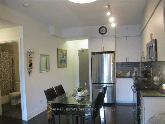 7165, Yonge, Grandview, Markham