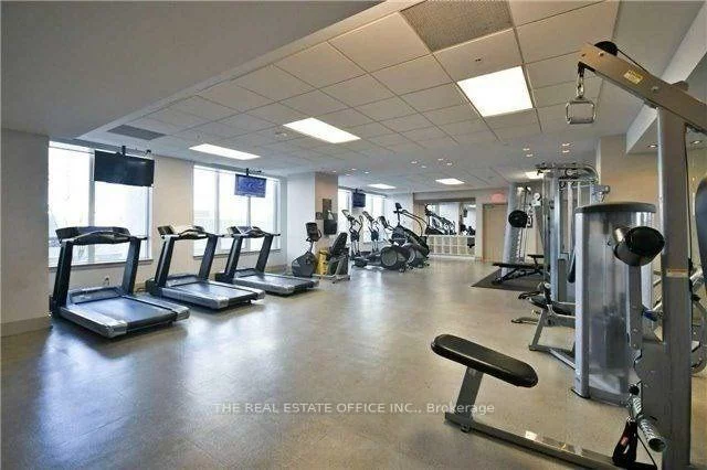 7165, Yonge, Grandview, Markham