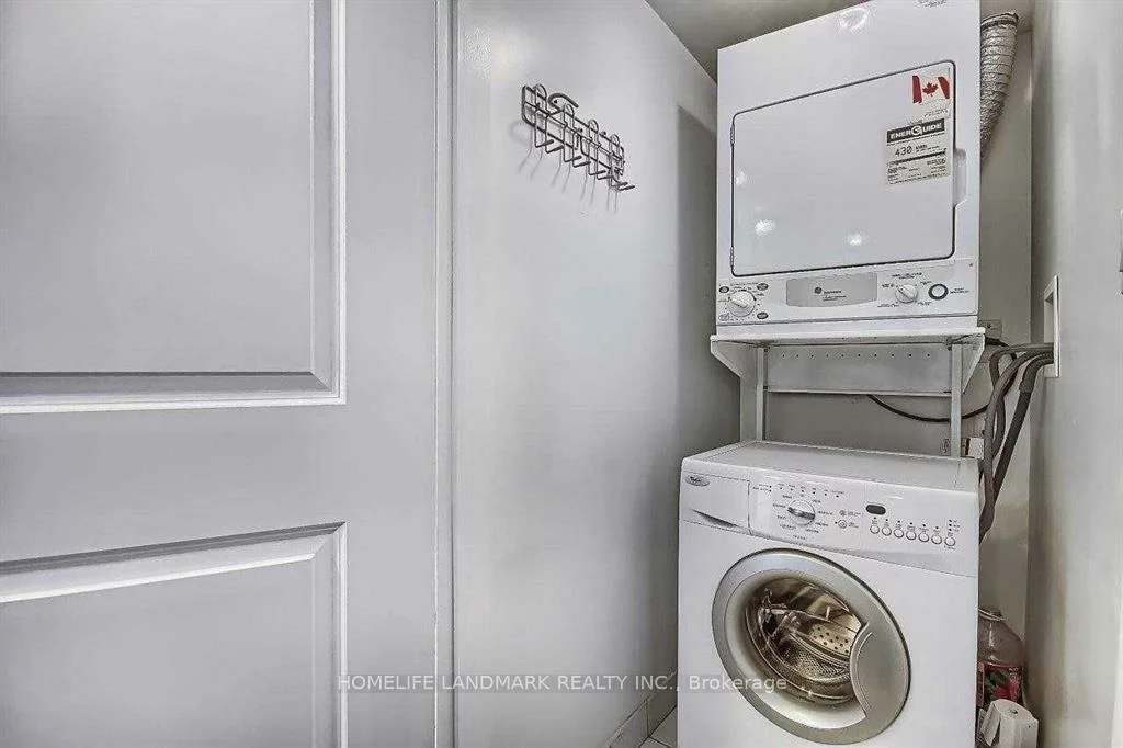 318, John, Aileen-Willowbrook, Markham