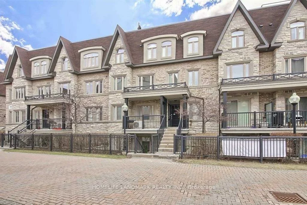 318, John, Aileen-Willowbrook, Markham