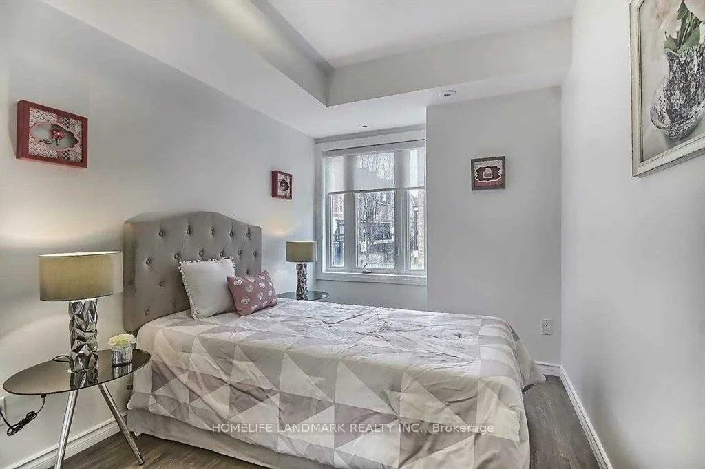 318, John, Aileen-Willowbrook, Markham