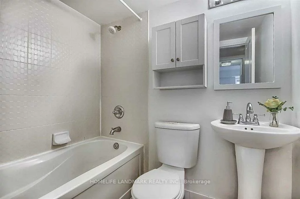 318, John, Aileen-Willowbrook, Markham