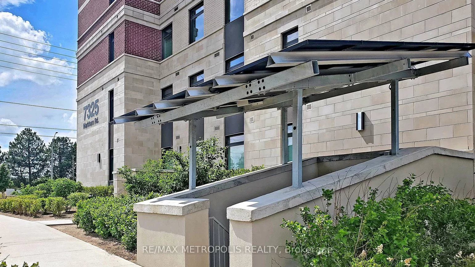 7325, Markham, Cedarwood, Markham