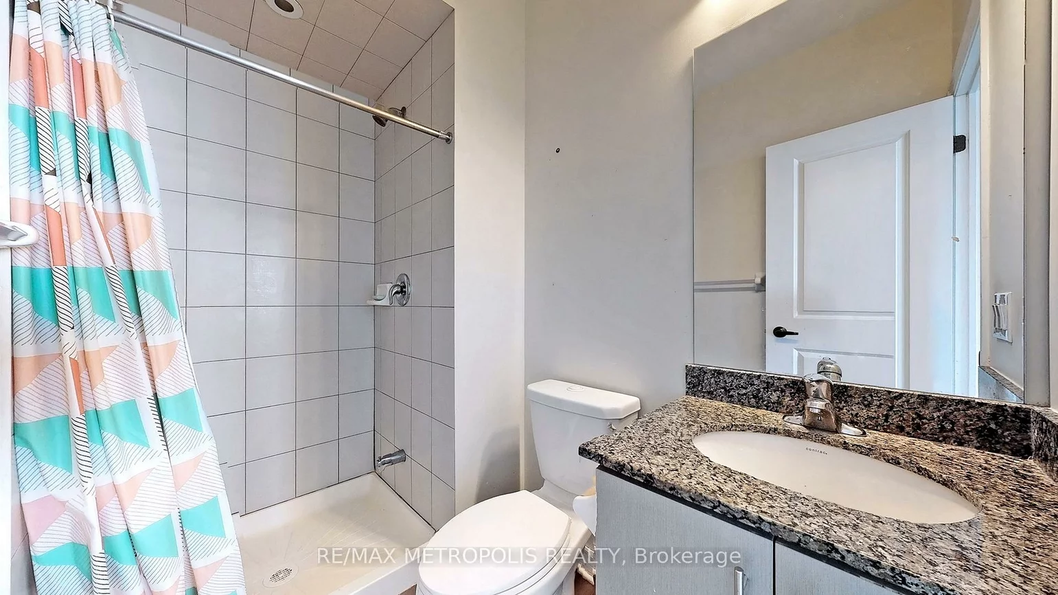 7325, Markham, Cedarwood, Markham