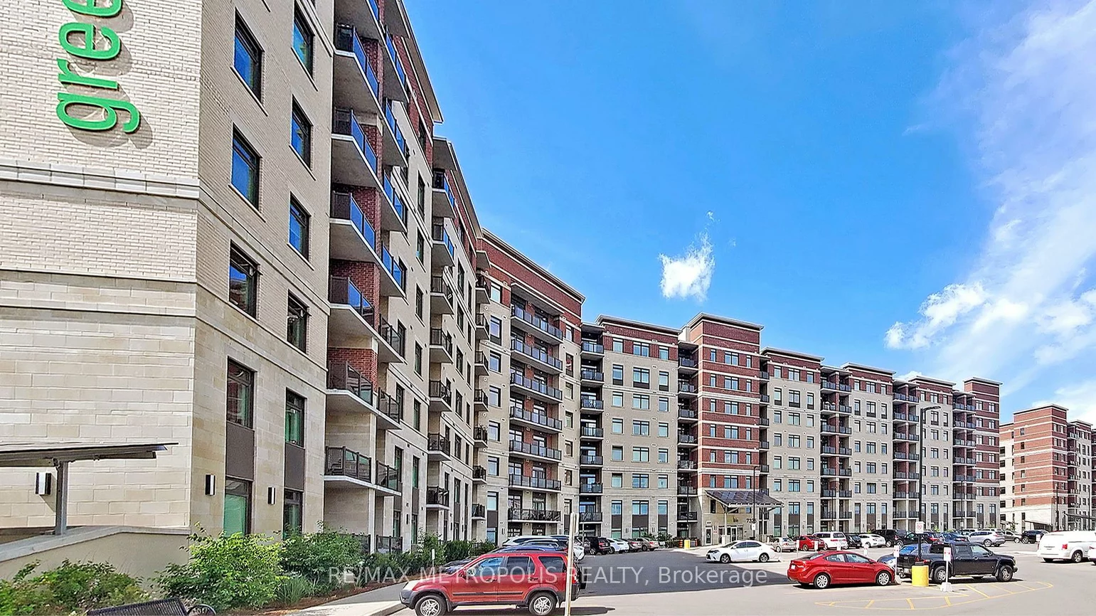 7325, Markham, Cedarwood, Markham