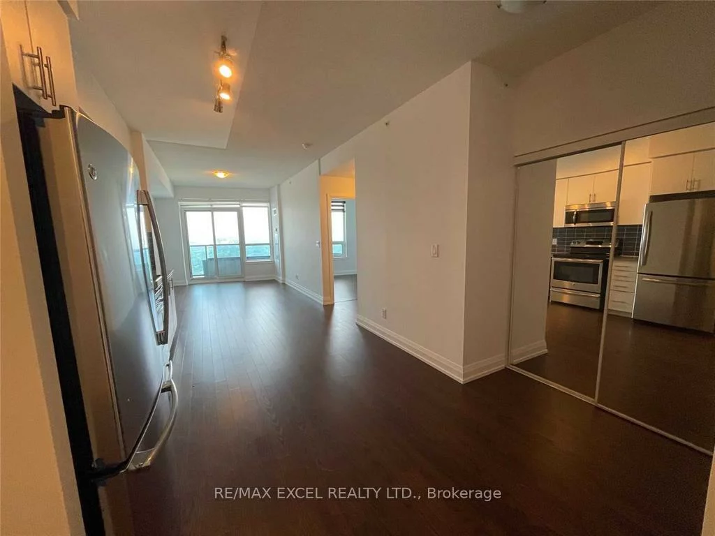 7171, Yonge, Thornhill, Markham