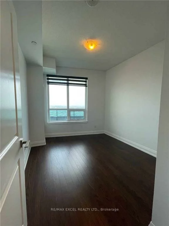 7171, Yonge, Thornhill, Markham