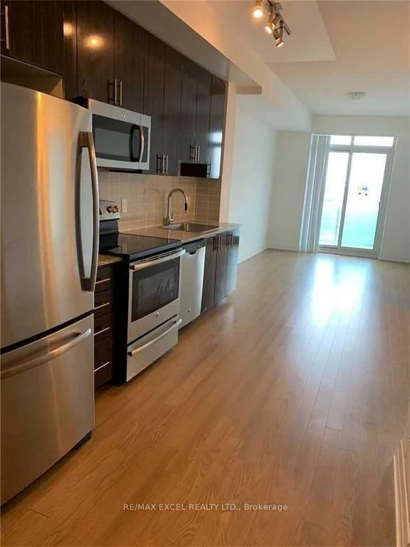 7171, Yonge, Thornhill, Markham