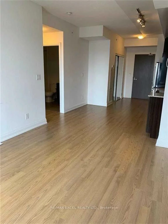 7171, Yonge, Thornhill, Markham