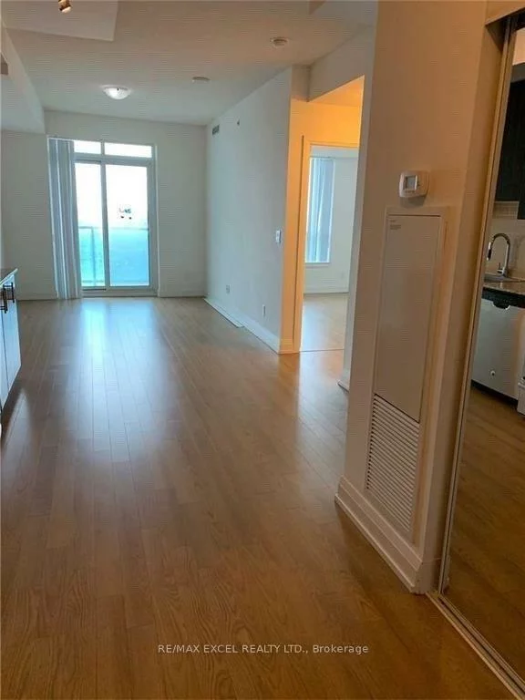7171, Yonge, Thornhill, Markham