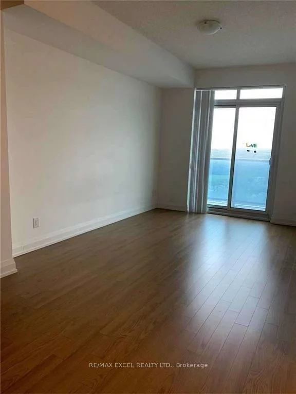 7171, Yonge, Thornhill, Markham