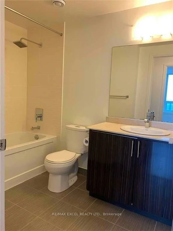 7171, Yonge, Thornhill, Markham