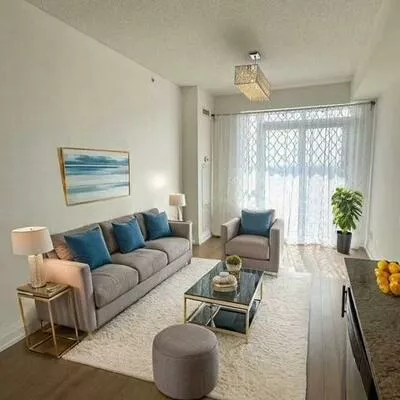 7161, Yonge, Thornhill, Markham