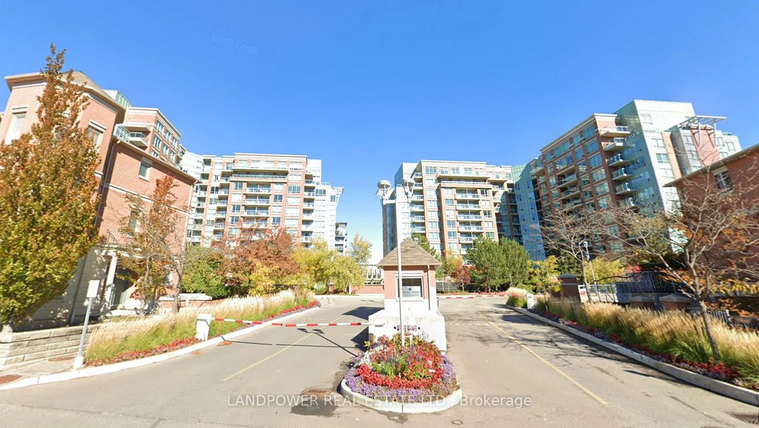 62, Suncrest, Commerce Valley, Markham