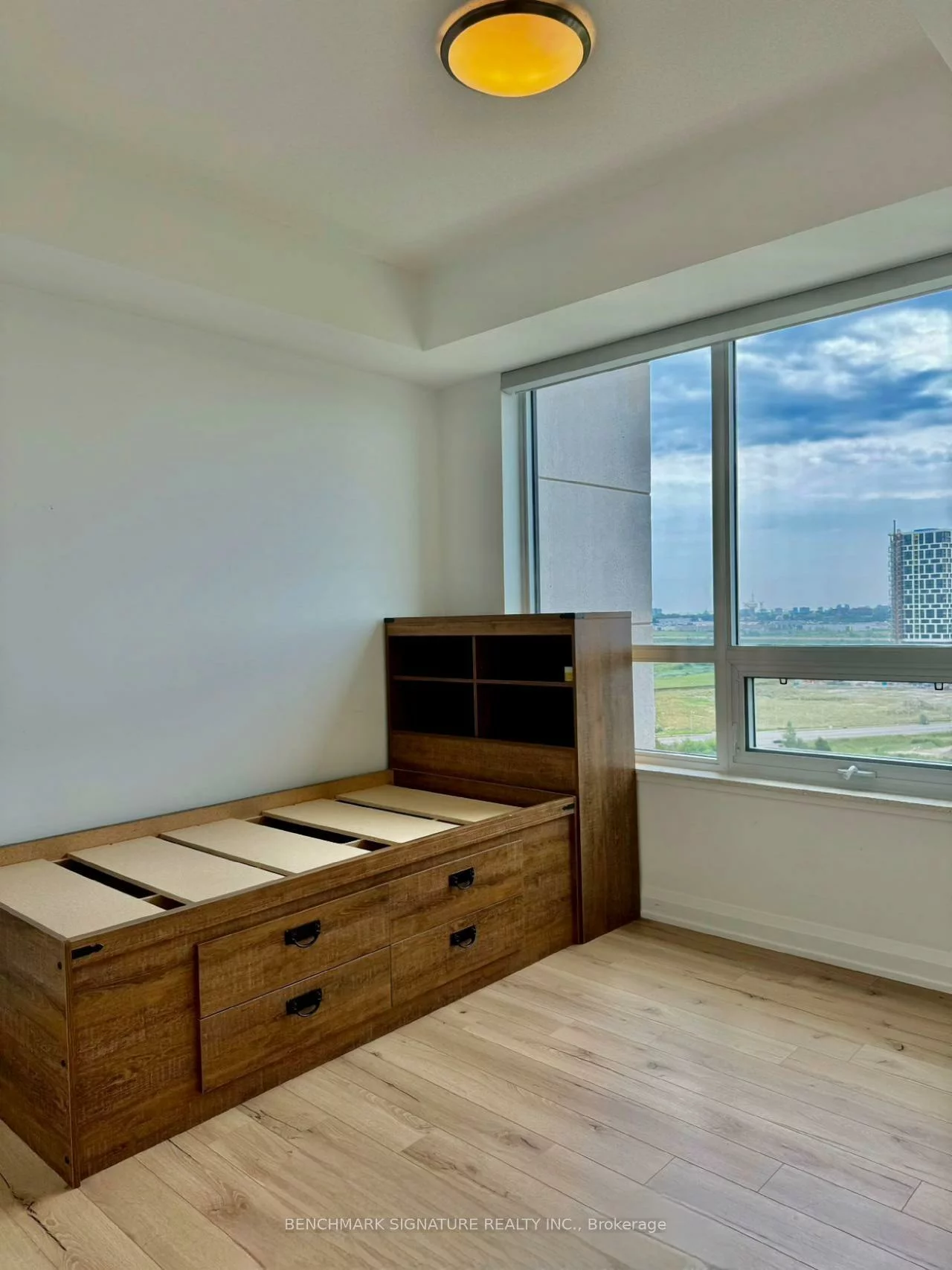 15, Water Walk, Unionville, Markham