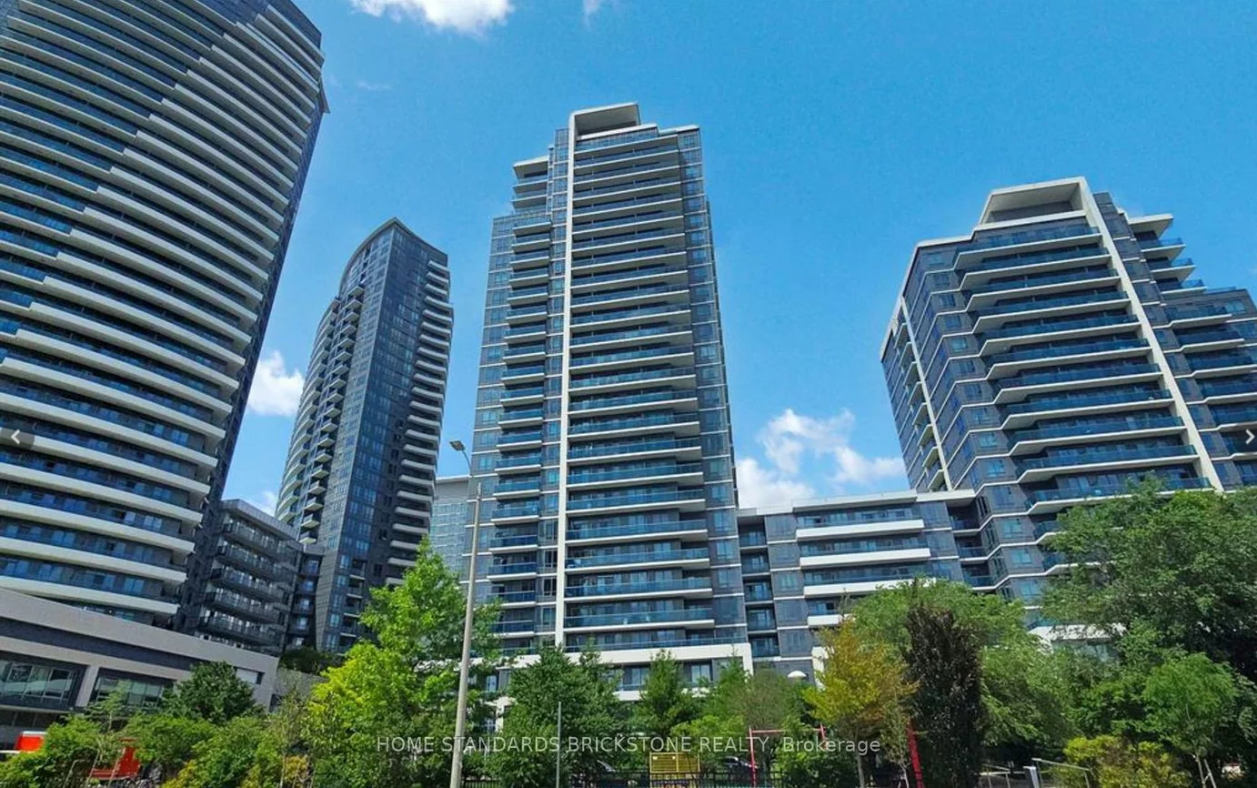 7165, Yonge, Grandview, Markham