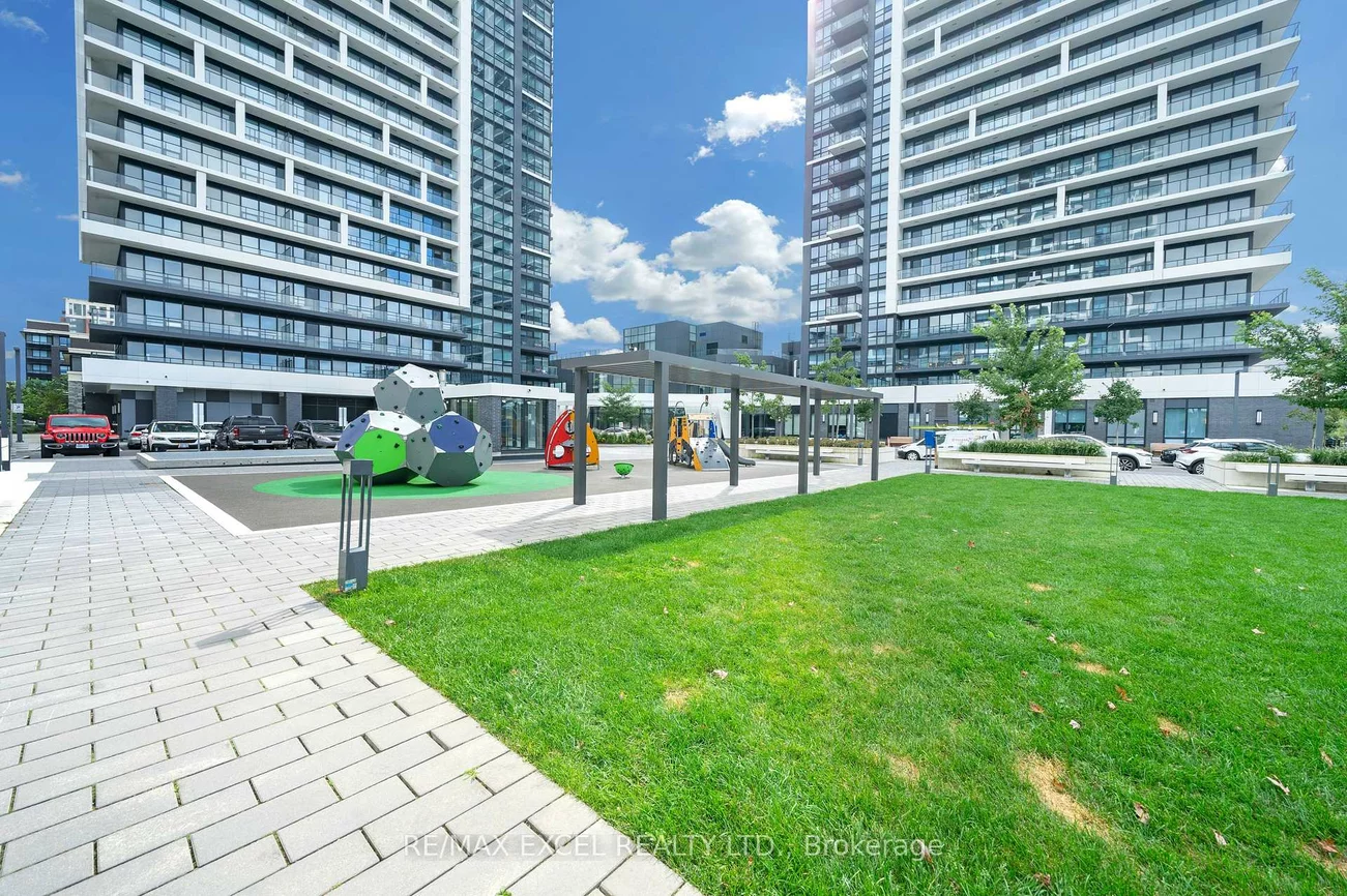 8, Water Walk, Unionville, Markham