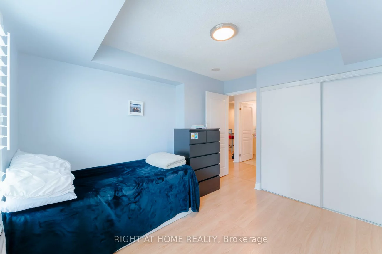 55, South Town Centre, Unionville, Markham