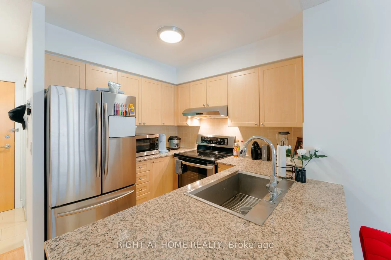 55, South Town Centre, Unionville, Markham