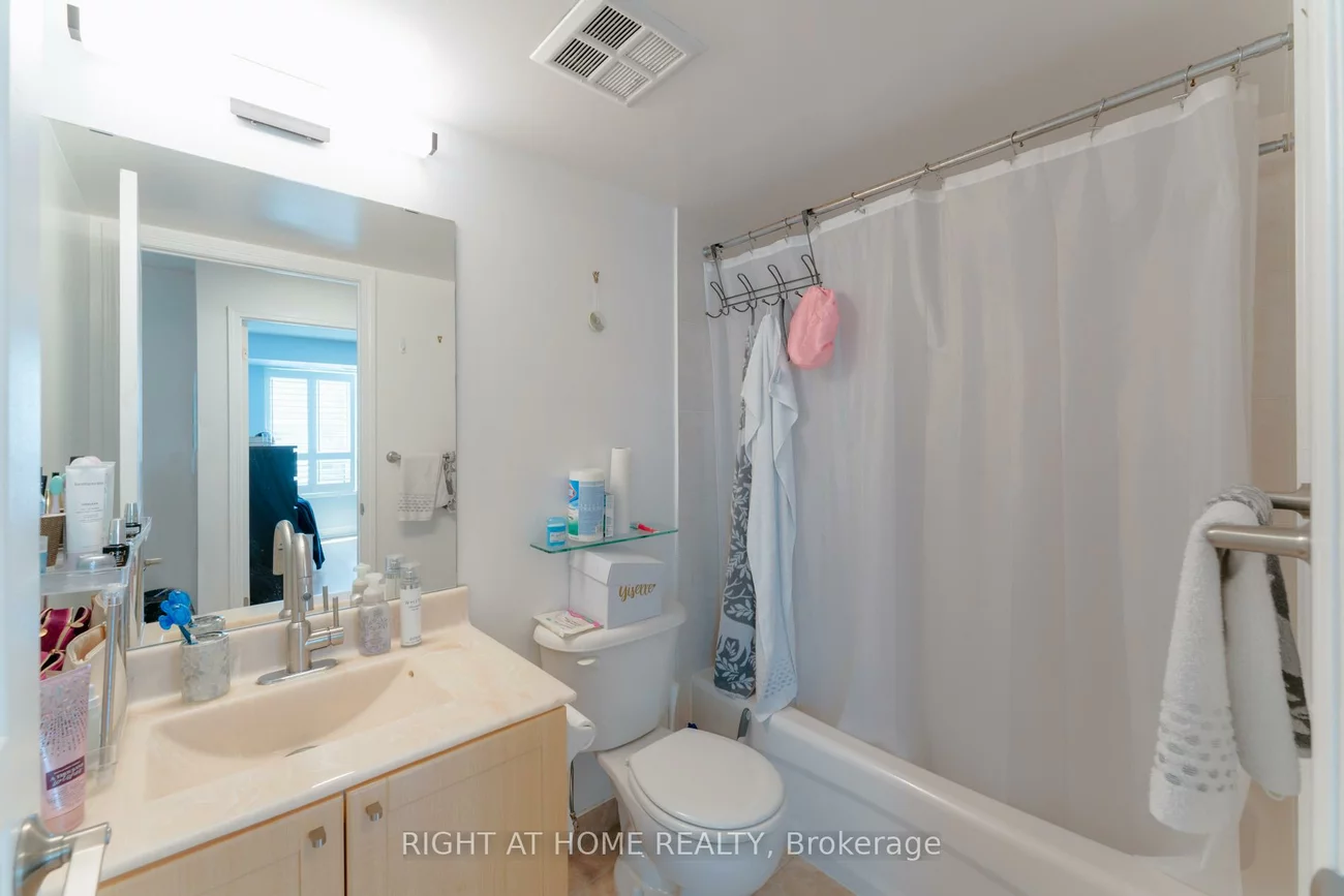 55, South Town Centre, Unionville, Markham