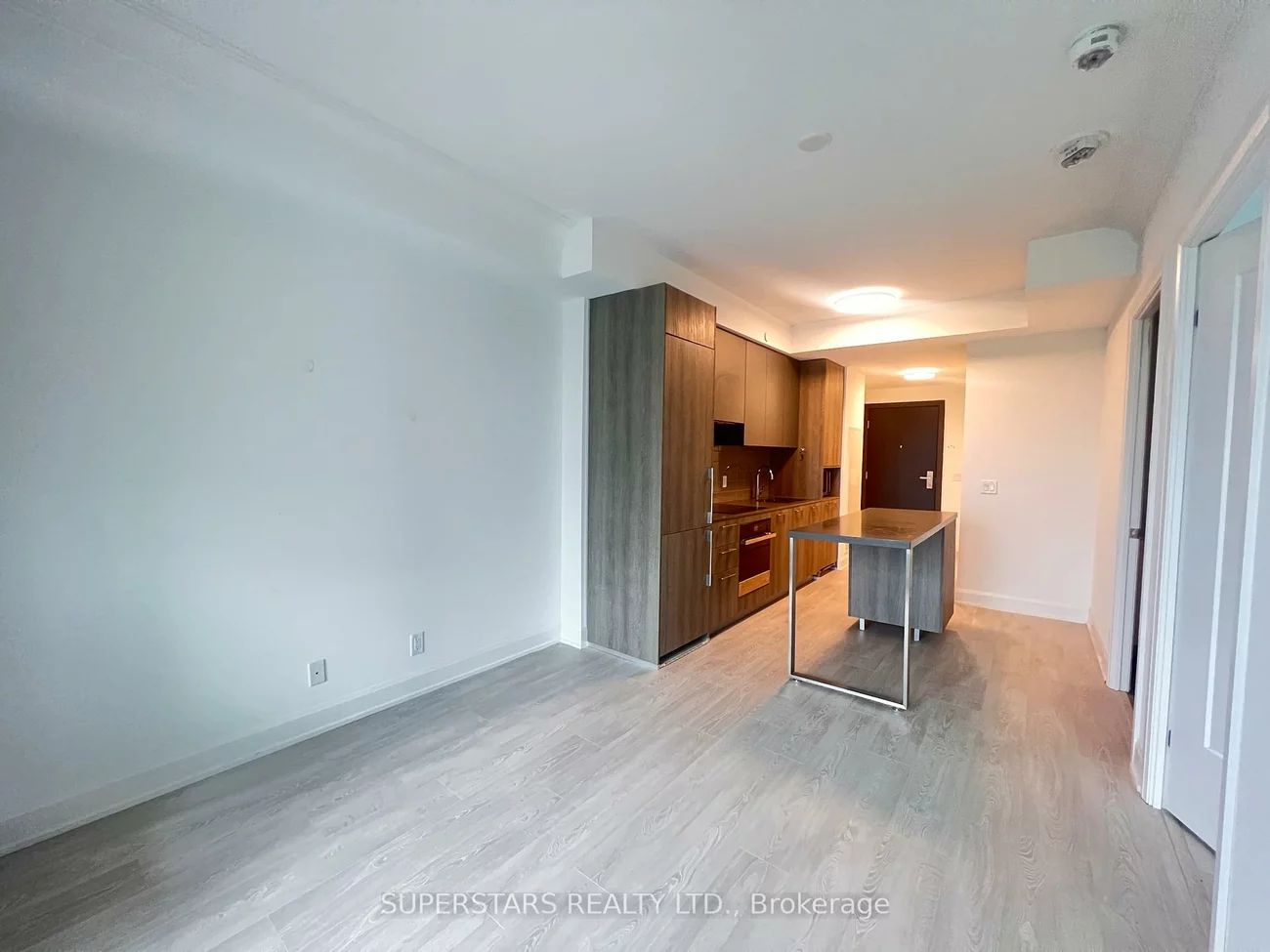 8, Water Walk, Unionville, Markham
