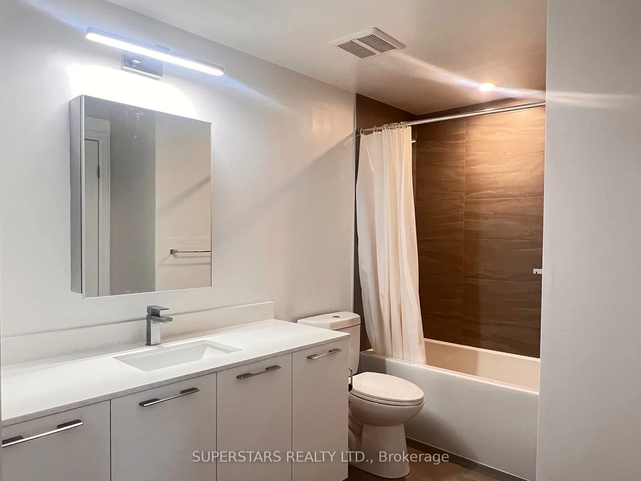 8, Water Walk, Unionville, Markham