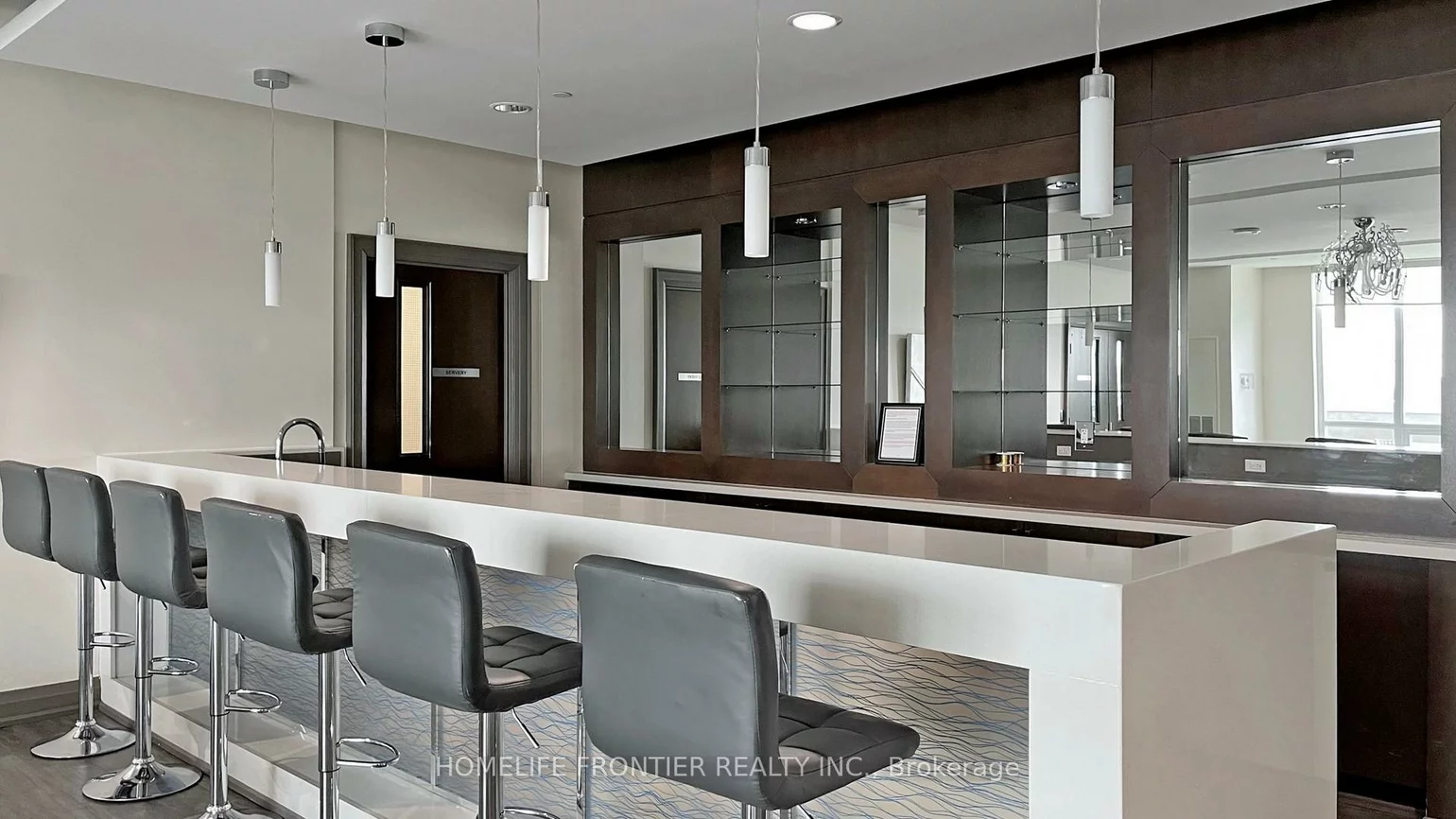 7171, Yonge, Grandview, Markham