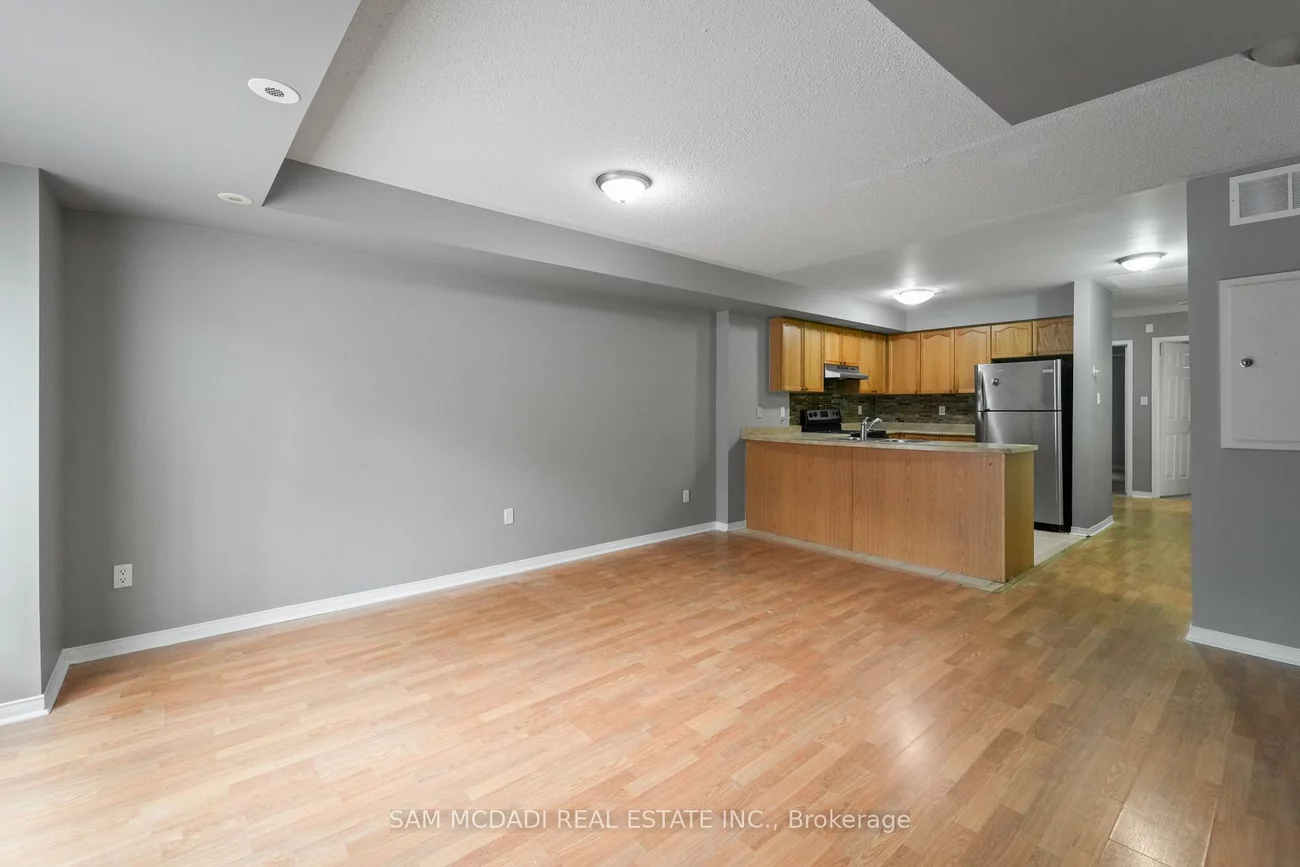 310, John, Aileen-Willowbrook, Markham