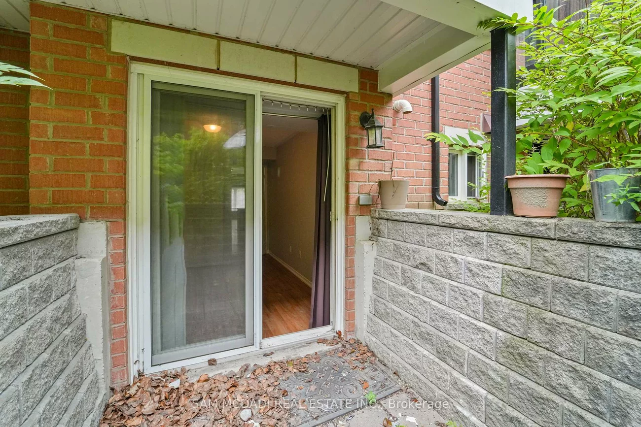 310, John, Aileen-Willowbrook, Markham