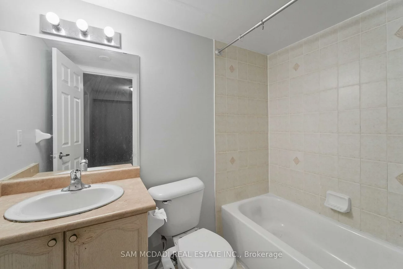 310, John, Aileen-Willowbrook, Markham