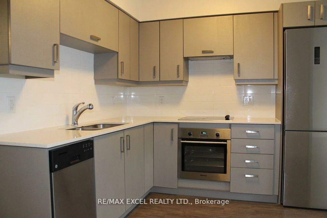 18, Uptown, Unionville, Markham