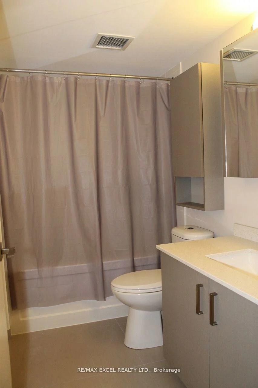 18, Uptown, Unionville, Markham