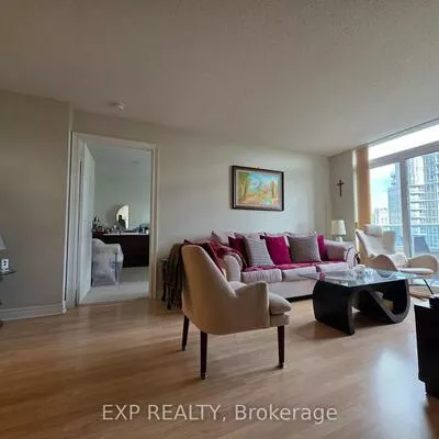 33, Cox, Unionville, Markham