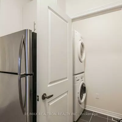 7325, Markham, Cedarwood, Markham