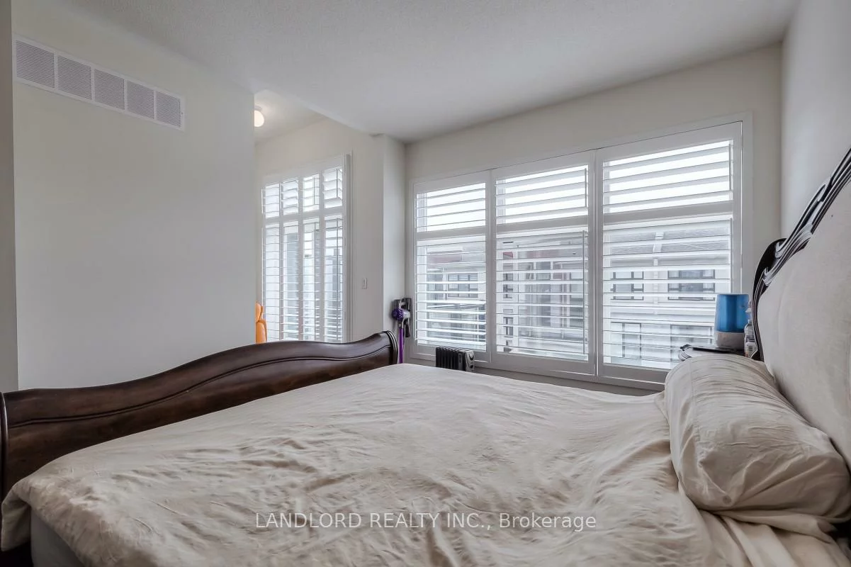 44, Armillo, Wismer, Markham